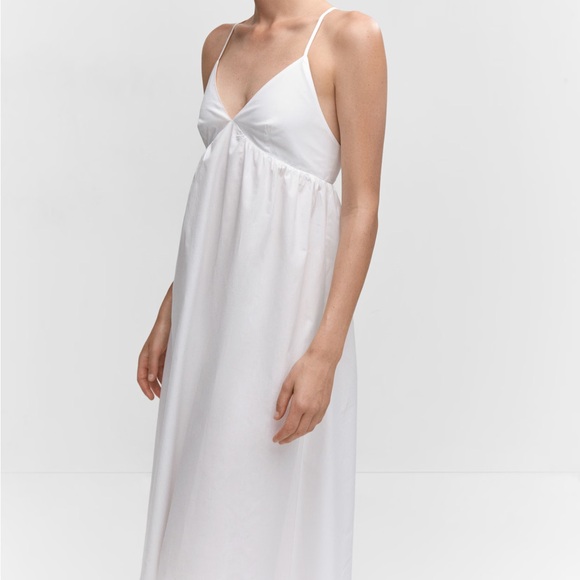 White Dress - Picture 4 of 7